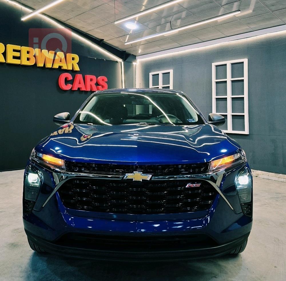 https://cdn.iqcars.io41eeacf9-8f82-47a5-a1b5-67138f389101_0.jpg